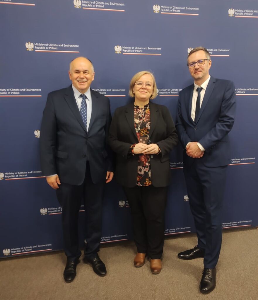 Trzy osoby: Tadeusz Gorewoda, Joanna Pauly, Kazimierz Poznański