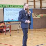 mgr inż. Łukasz Myćka podczas wystąpienia na II konferencji klimatycznej